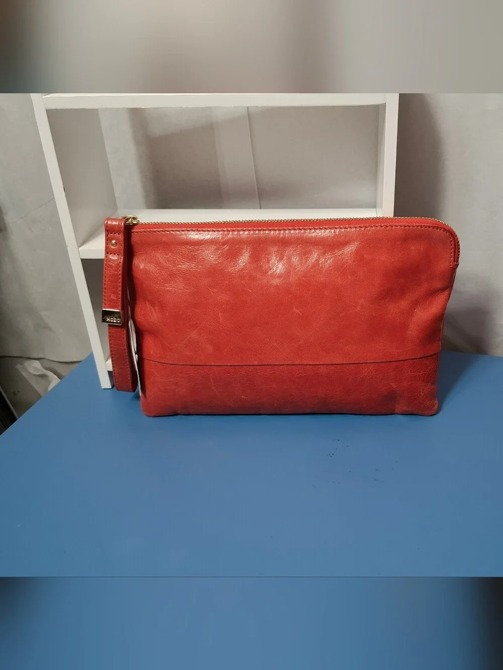 🎆SALE🎆 Vintage HOBO Leather Zip Clutch Wristlet- NWT - Picture 7 of 7